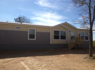 340 High Ridge Meadows Dr, Gonzales, TX 78629