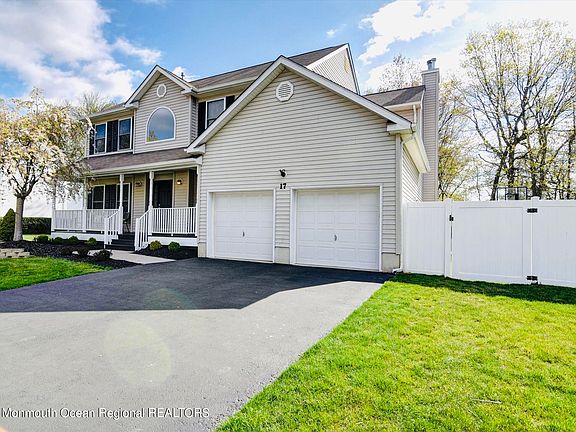2nd image of 17 Northgate Drive
