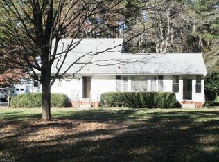 1505 Talbot Rd, Pleasant Garden, NC 27313