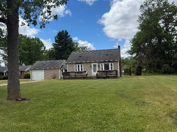 400 Rose Rd, Petersburg, MI 49270
