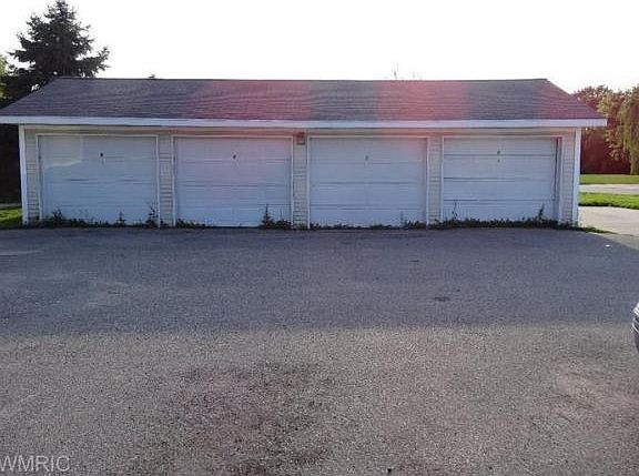 3rd image of 4561 Bowen Blvd SE