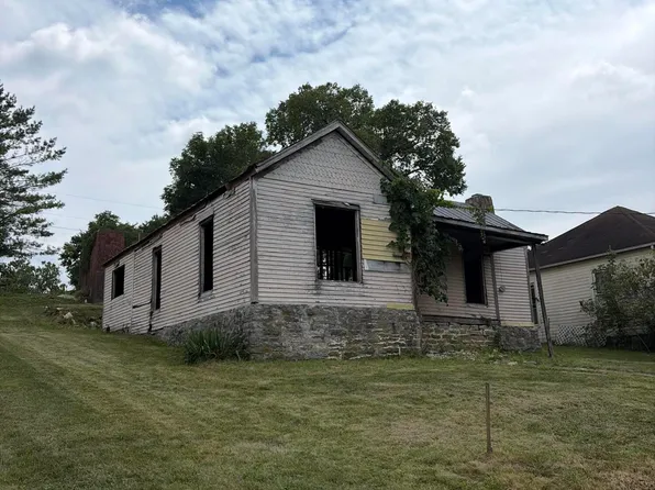 229 Vine St, Sadieville, KY 40370