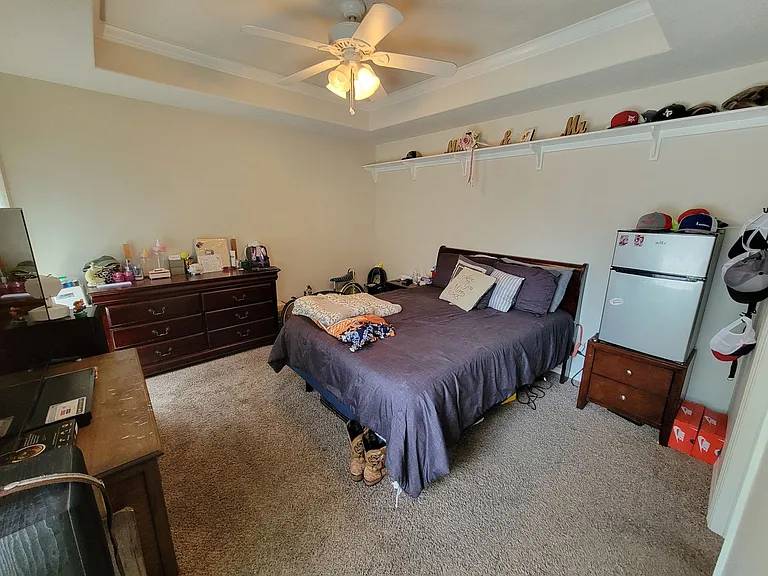 3707 Essen Loop — Photo 11