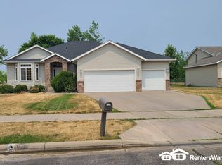 5255 Center St, Saint Cloud, MN 56303