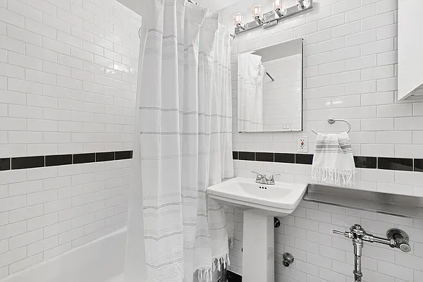 Sold by Compass | media 5