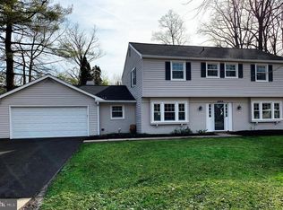 2904 Bluff Point Ln, Silver Spring, MD 20906