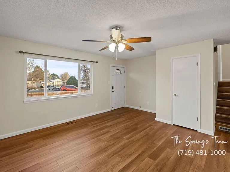 210 Kilmer Ct — Photo 9