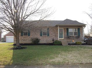 243 River Oaks Dr, Shepherdsville, KY 40165