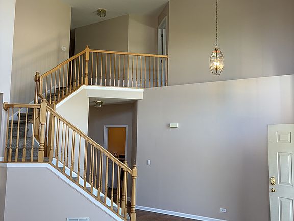 2nd image of 573 Crooked Stick Ct