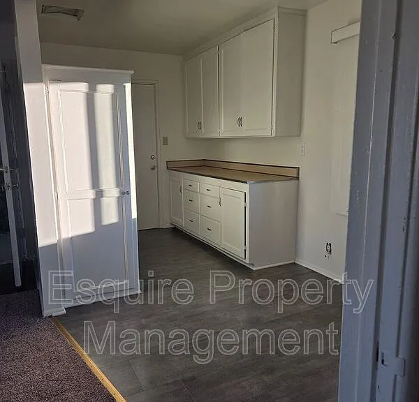 125 Hill St #4 — Photo 7