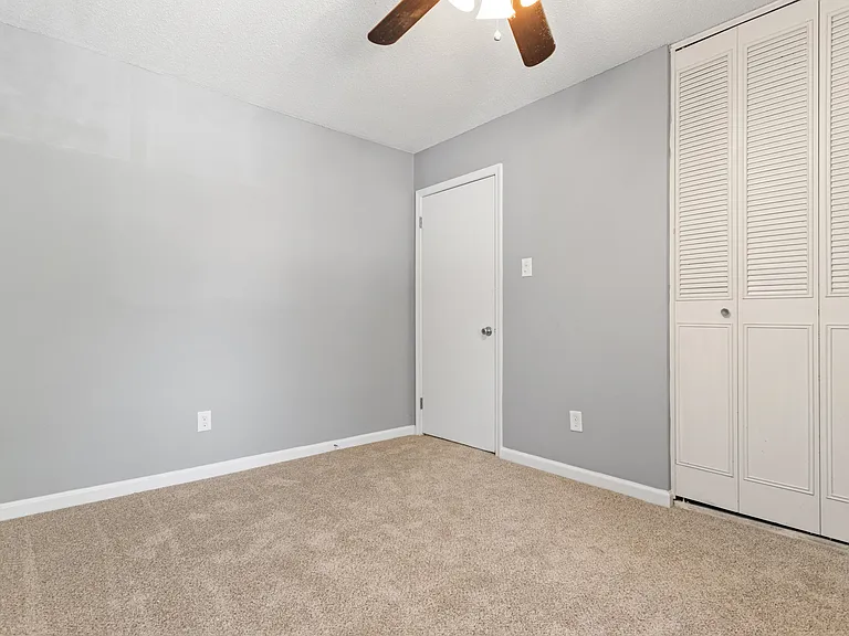 4249 Lake Ridge Dr #5B — Photo 22