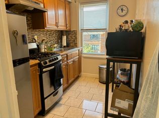 2375 33rd St #2, Astoria, NY 11105