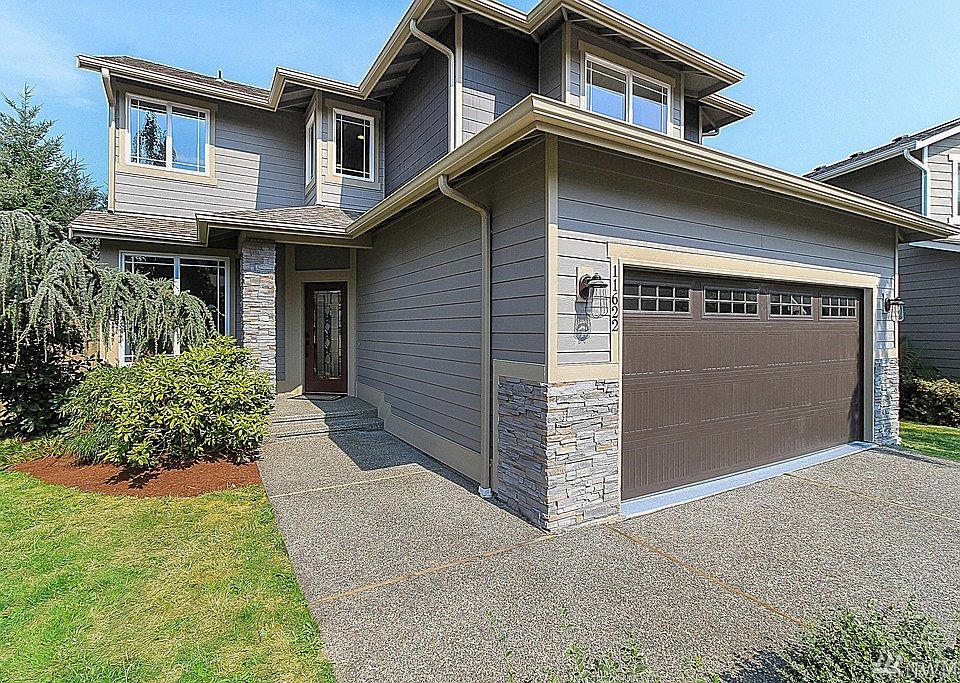 1st image of 11622 NE 94th Pl