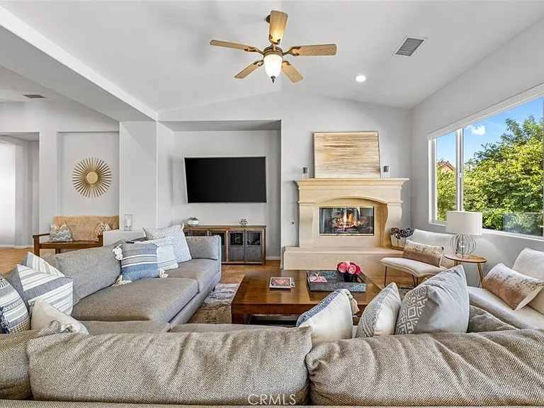 44260 Via Coronado — Photo 3