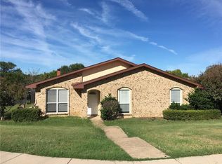 1726 Delaford Ct, Carrollton, TX 75007
