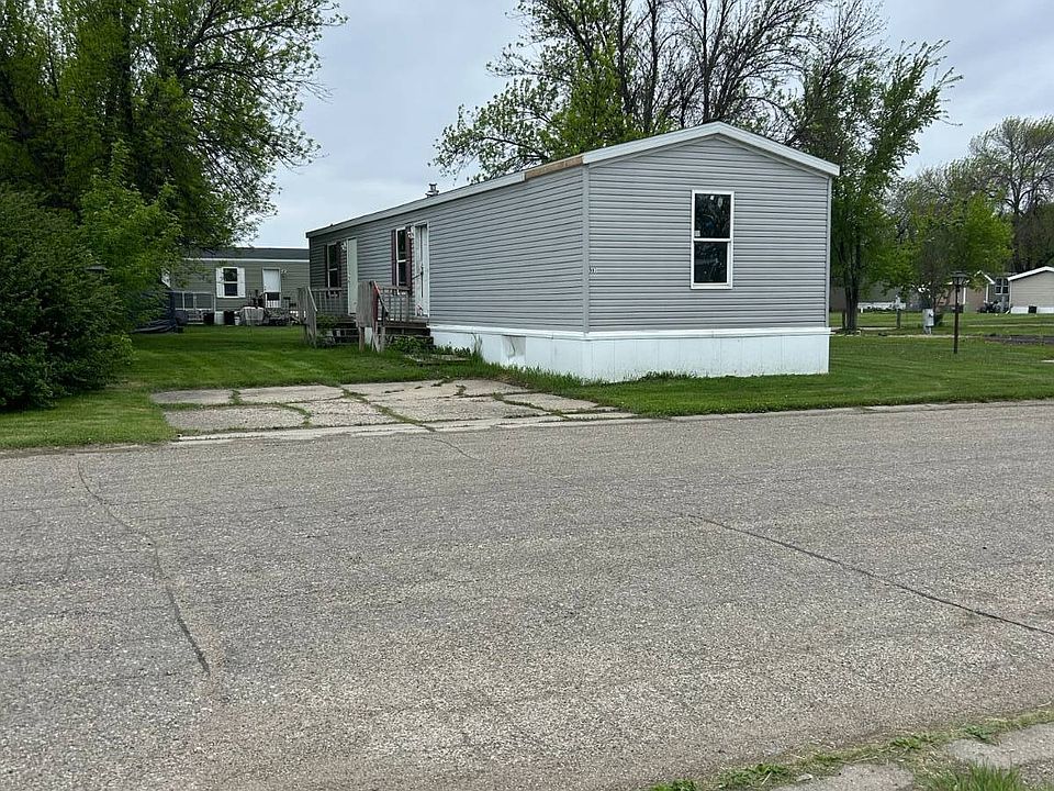 1st image of 907 Tahona Dr