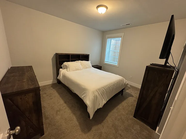 632 Amalfi Dr — Photo 18