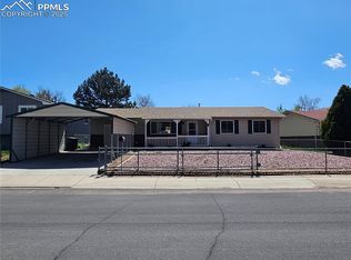 7015 Harding St, Colorado Springs, CO 80911