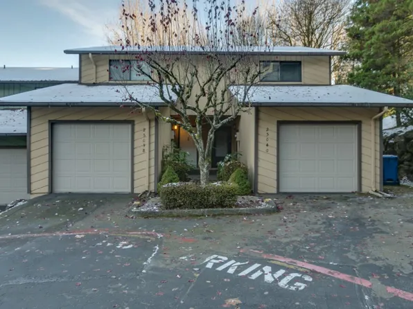 25044 Lake Fenwick Rd S #15, Kent, WA 98032