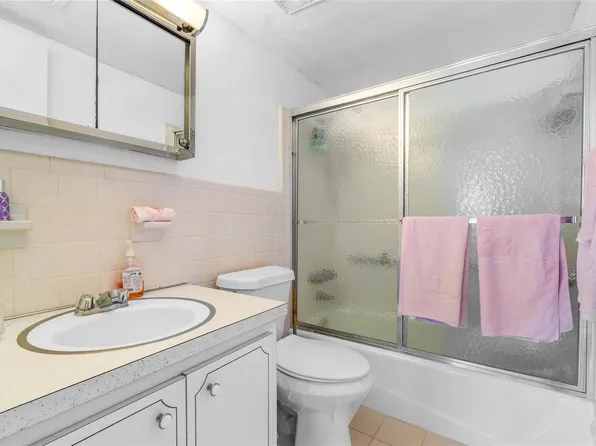 1951 NE 39th Street #131, Lighthouse Point, FL 33064