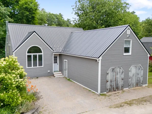 93 Crossing Road, Wells, ME 04090