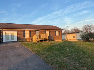 328 Buffalo Rd, Bluff City, TN 37618