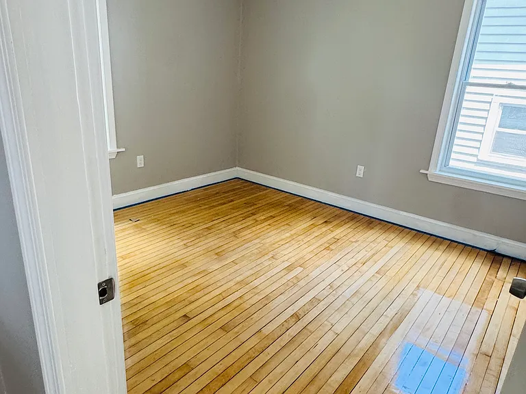 131 Ellsworth St #1 — Photo 7