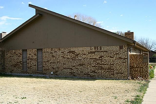 1st image of 907 Ruswood Cir