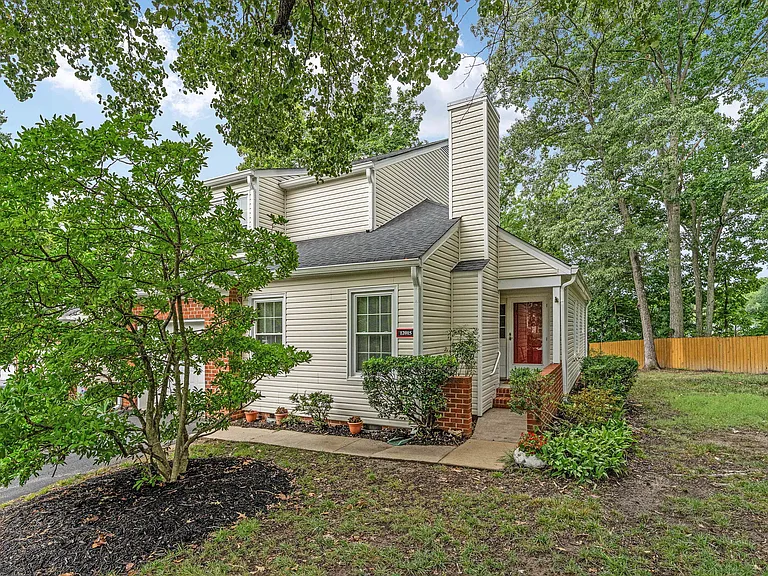 12015 Bexley Ct — Photo 54