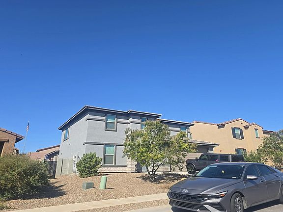 3rd image of 871 W Calle Moa