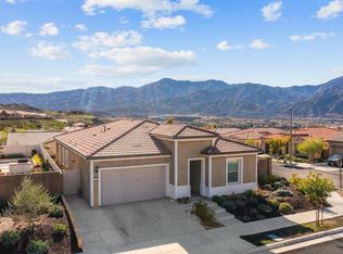 11885 Discovery Ct, Corona, CA