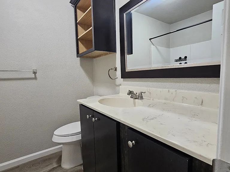 103 W Dunn Ave #3 — Photo 9