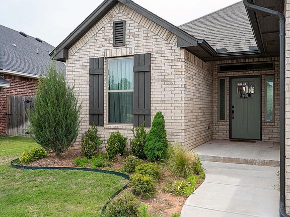2nd image of 4604 Bermuda Dr
