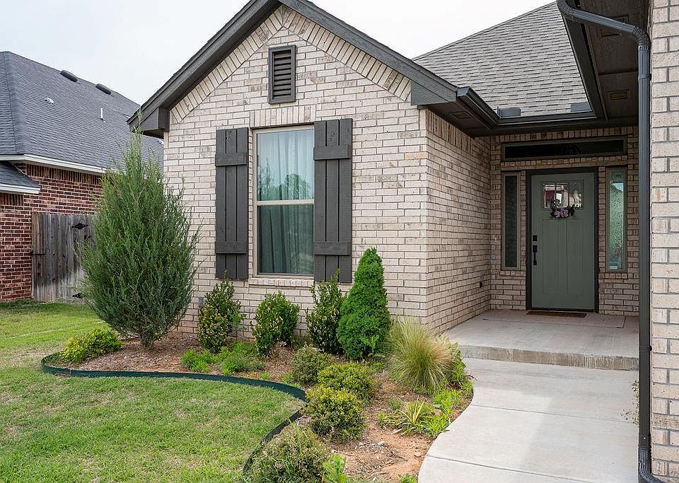 1st image of 4604 Bermuda Dr