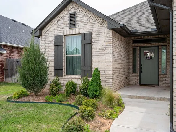 4604 Bermuda Dr, Mustang, OK 73064