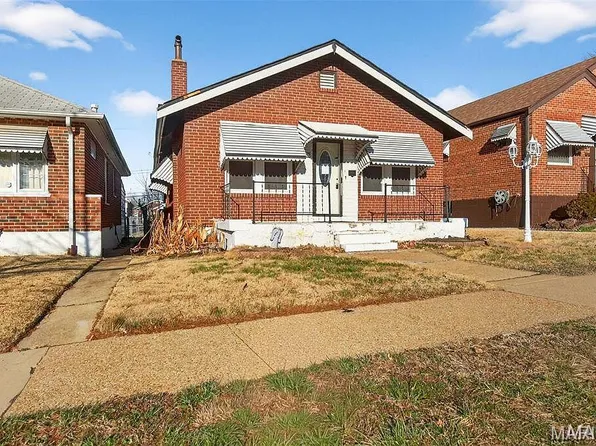 5947 Summit Pl, Saint Louis, MO 63147