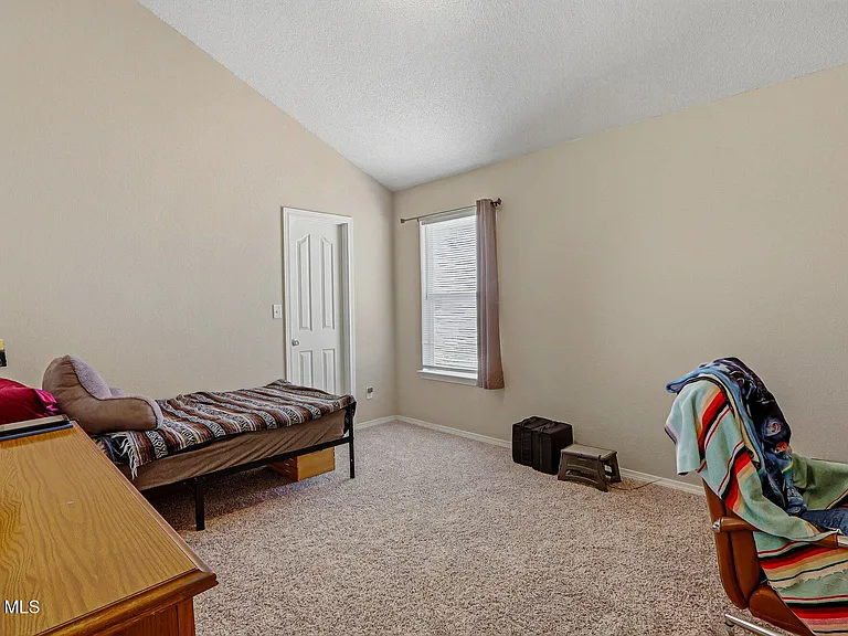 14233 Spanish Point Dr — Photo 21