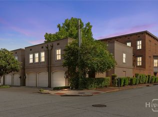302 W Wayne St, Savannah, GA 31401