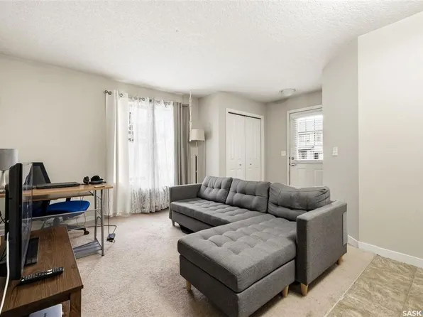 UNIT 129-5063 James Hill ROAD, Regina, SK S4W 0B9