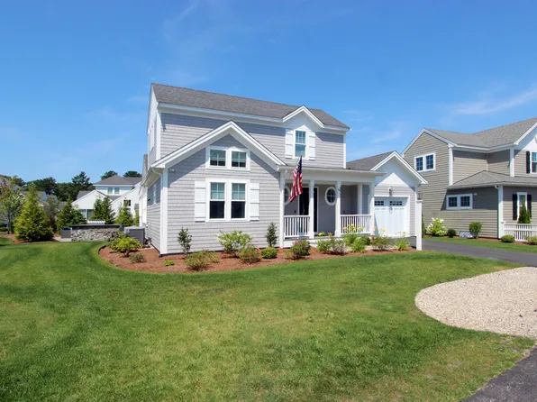 79 Cobblestone Circle, Mashpee, MA 02649