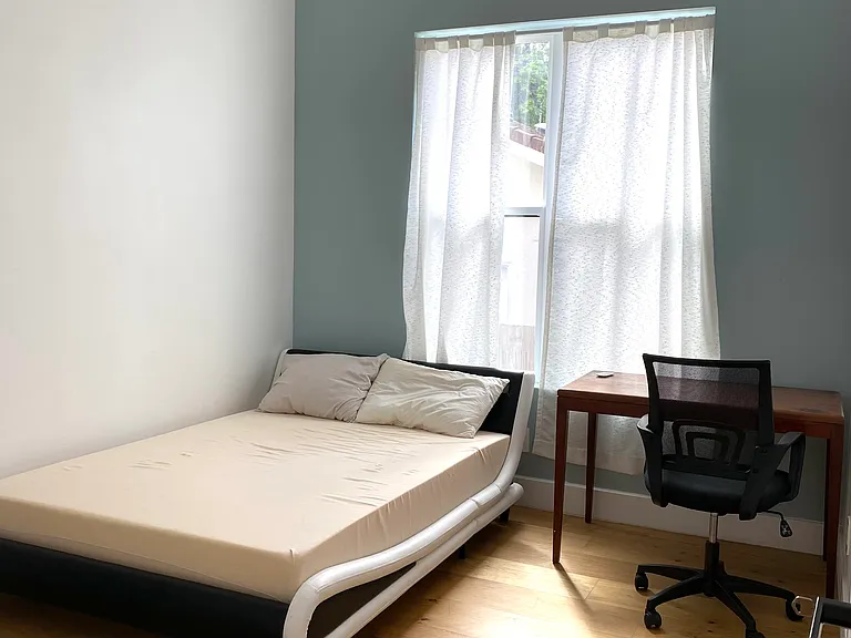 master room4