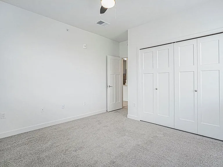 Meadowbrooke Apartment Homes — Photo 185