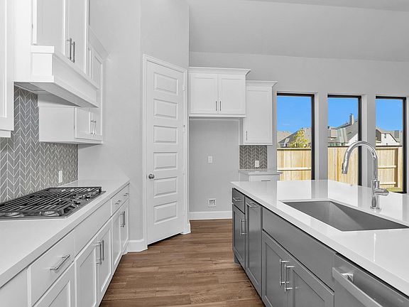 6th image of this home