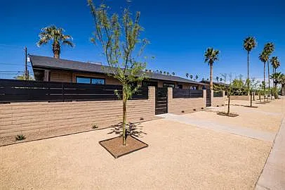 3230 N 66th Pl