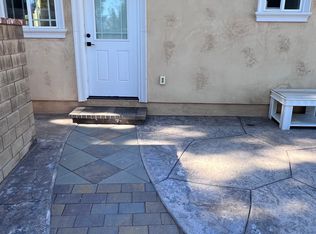 28823 Kenroy Ave, Santa Clarita, CA 91387