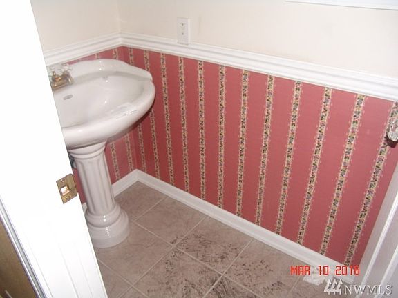 4th image of 13179 Dogwood Ave NW