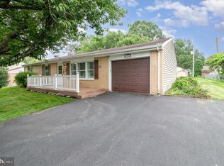 119 Holly Dr, Mechanicsburg, PA 17055