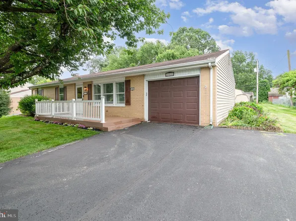 119 Holly Dr, Mechanicsburg, PA 17055