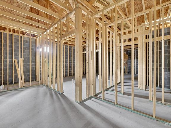5th image of 6616 Cardiff Ave