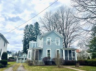 221 Park Ave, Oneida, NY 13421
